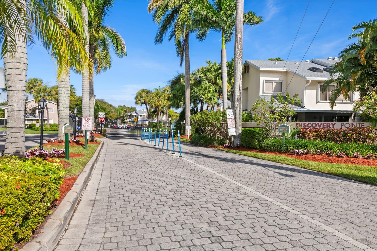 2215 Discovery Circle 2215, Deerfield Beach, FL 33442 photo 28
