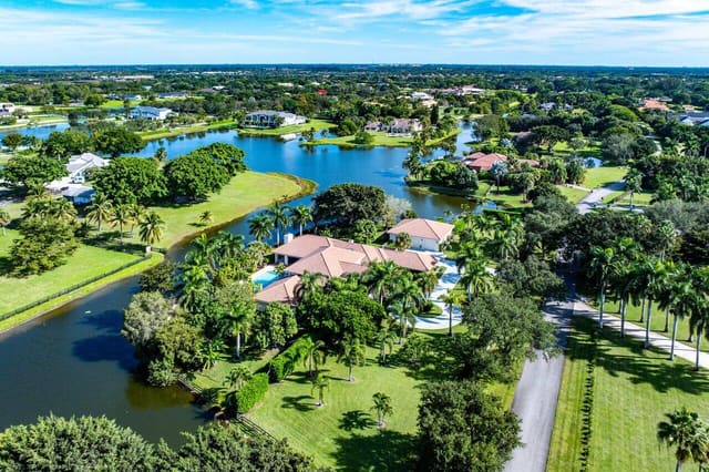 10707 El Caballo Court, sold in Tierra Del Rey, Delray Beach, FL