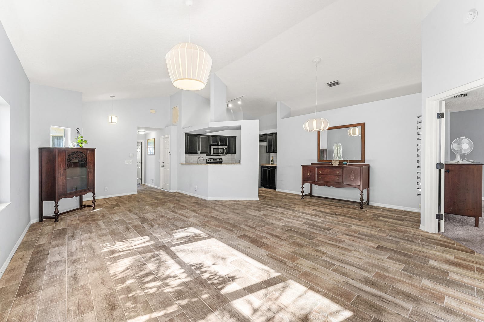 2100 Bonisle Circle — photo 7