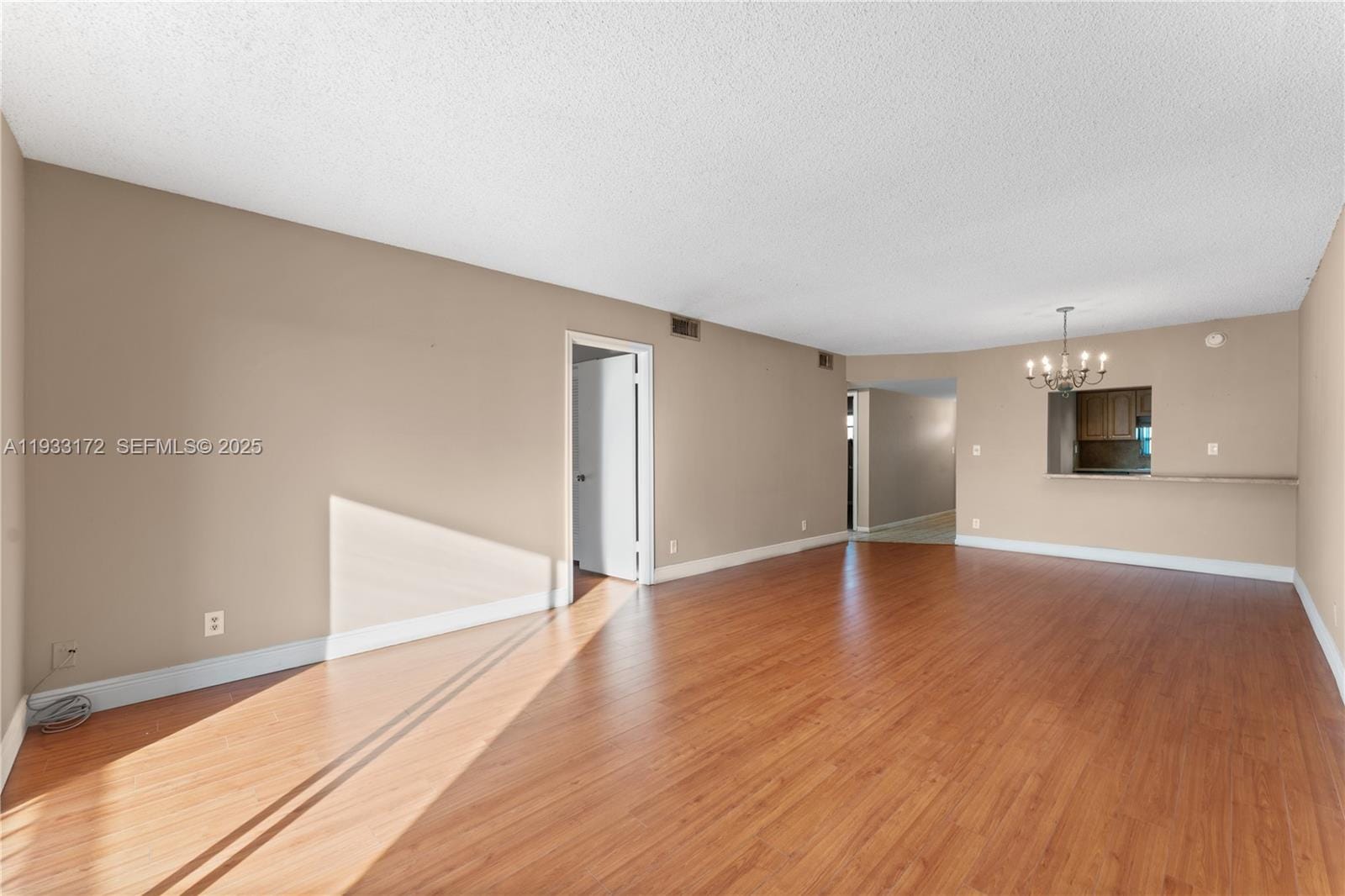 8901 S Hollybrook Boulevard 303 — photo 4