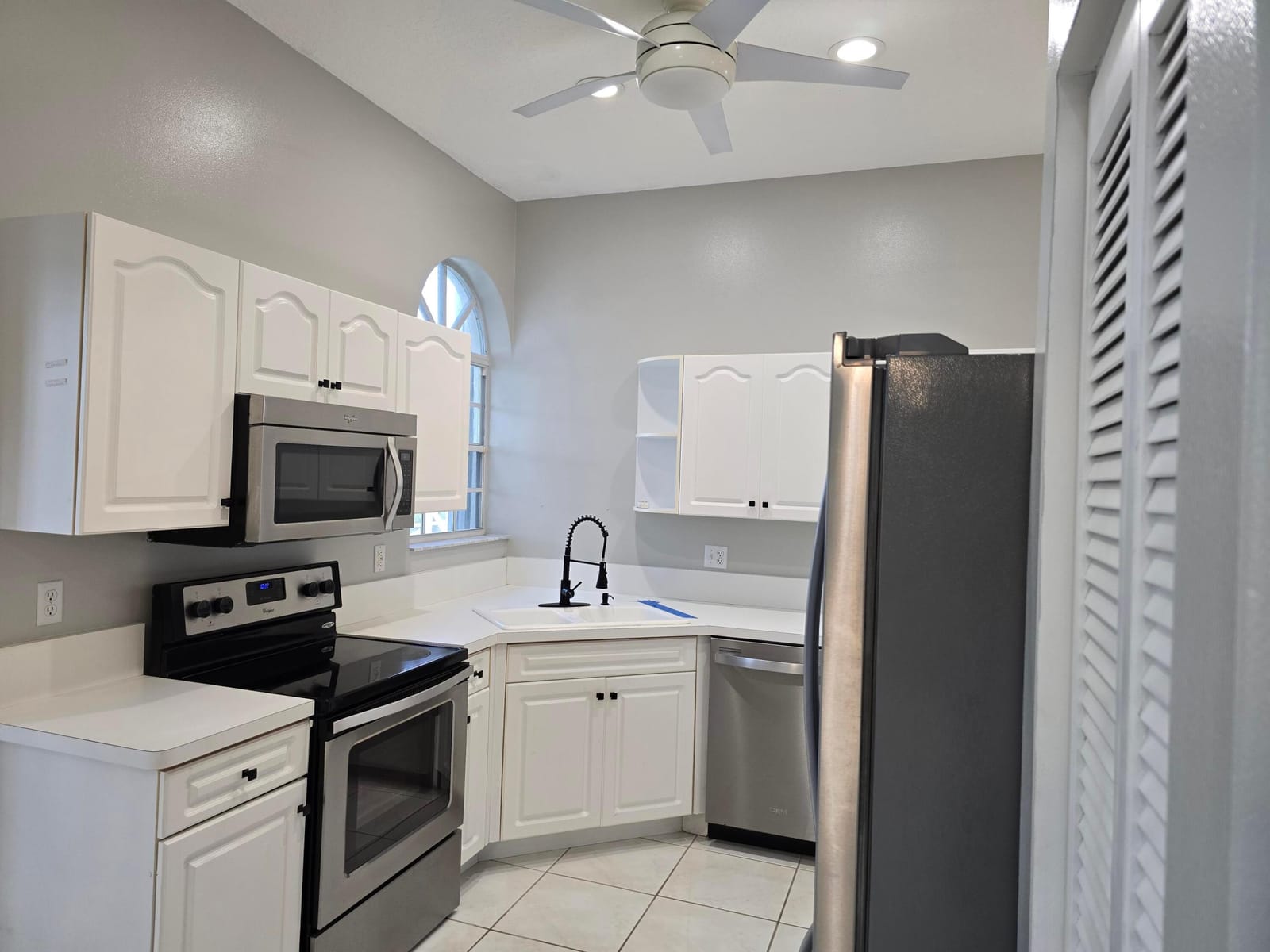 6179 Bear Creek Court — photo 2