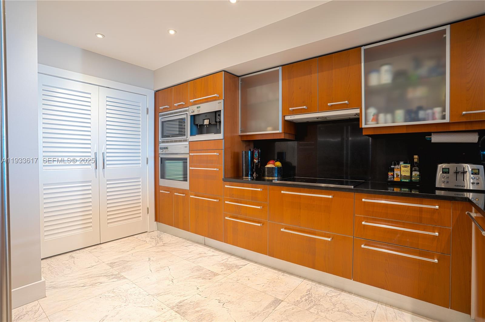 1331 Brickell Bay Drive 1609, Miami, FL 33131 photo 30