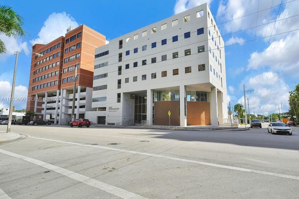 2645 SW 37th Ave. 101, Coral Gables, FL 33133
