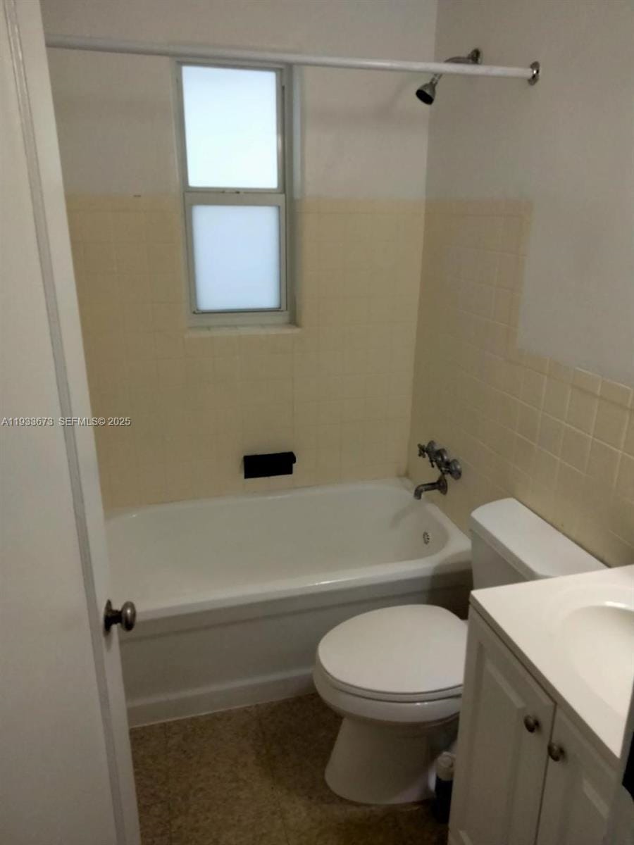 6950 Byron Avenue 4, Miami Beach, FL 33141 photo 3