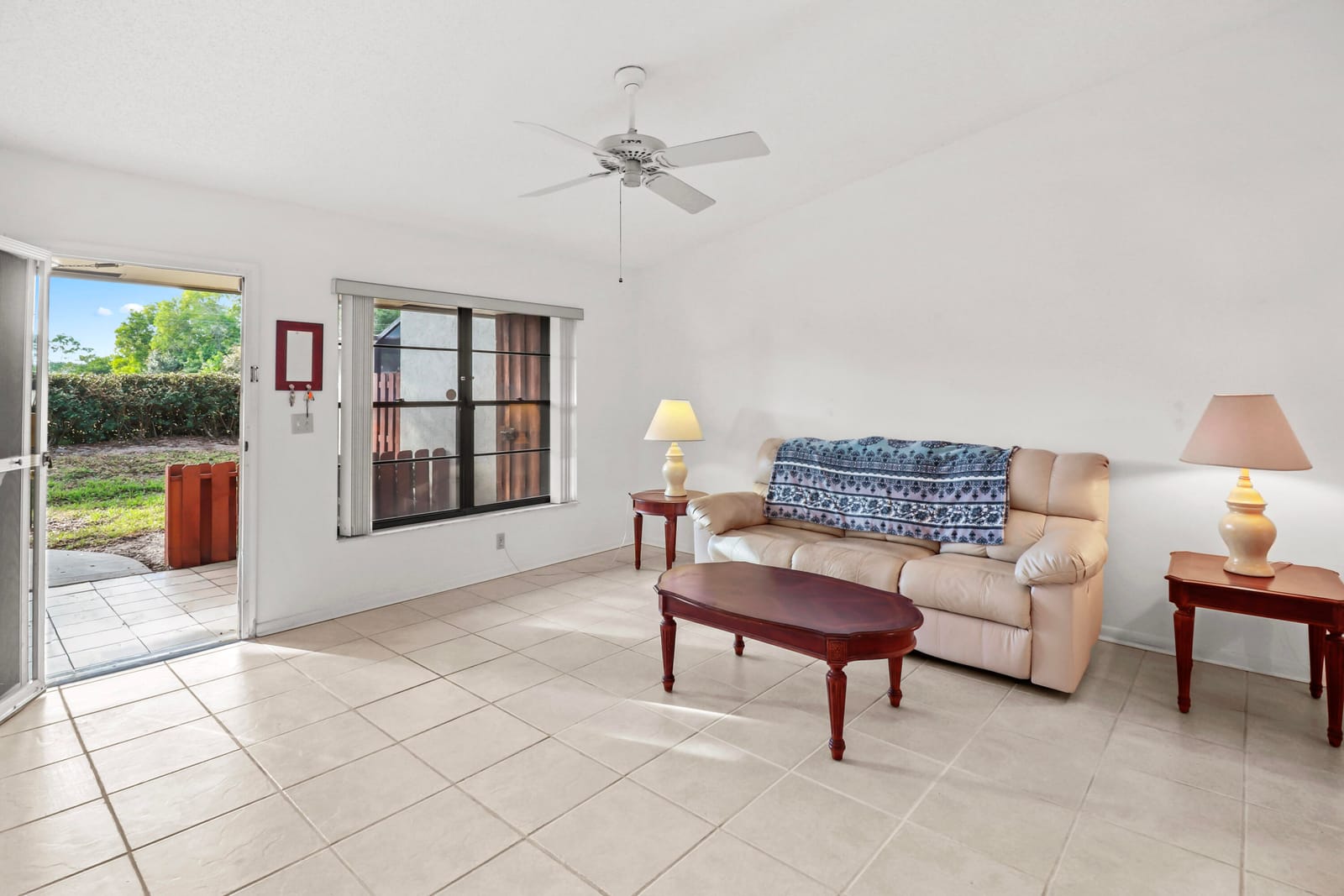 8094 SE Villa Circle — photo 7