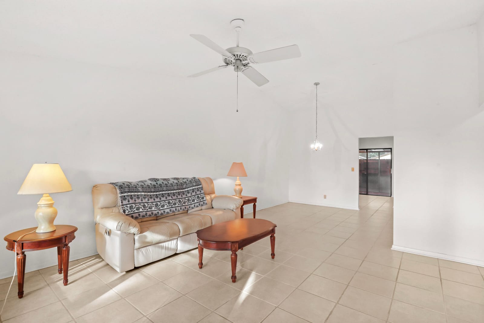 8094 SE Villa Circle — photo 10