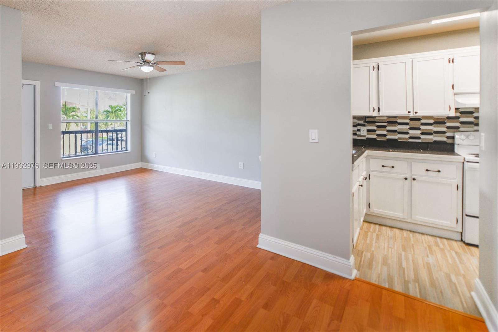 2570 W 67th Place 212, Hialeah, FL 33016 photo 2
