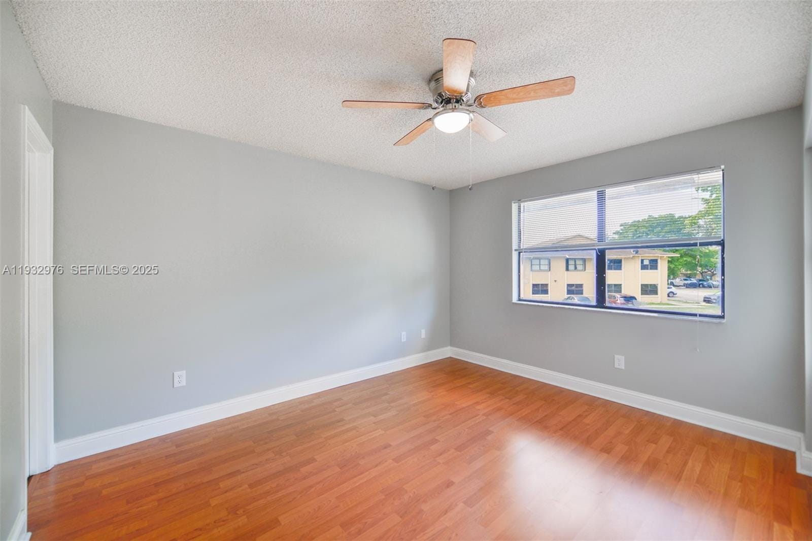 2570 W 67th Place 212, Hialeah, FL 33016 photo 11