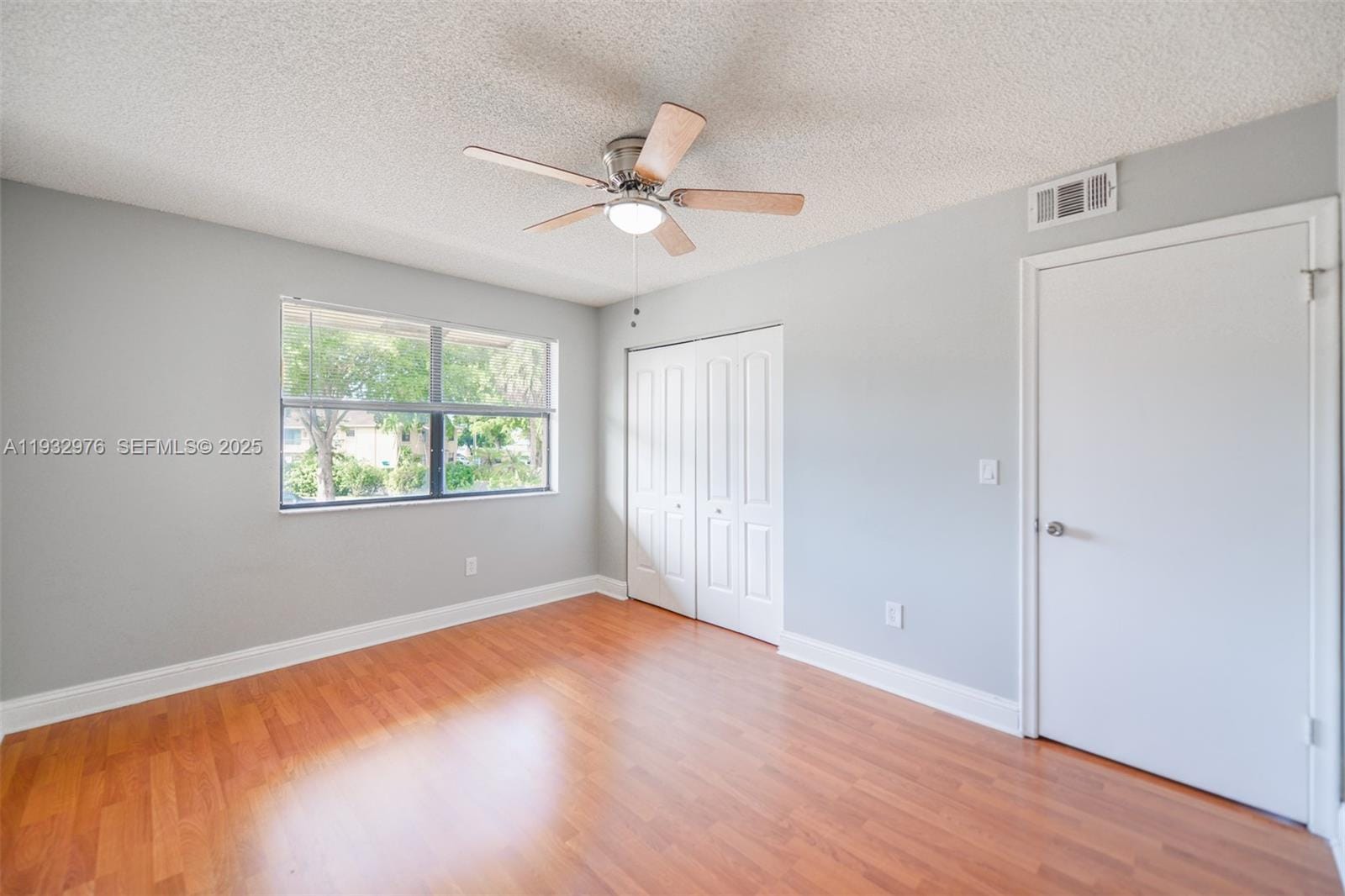 2570 W 67th Place 212, Hialeah, FL 33016 photo 12