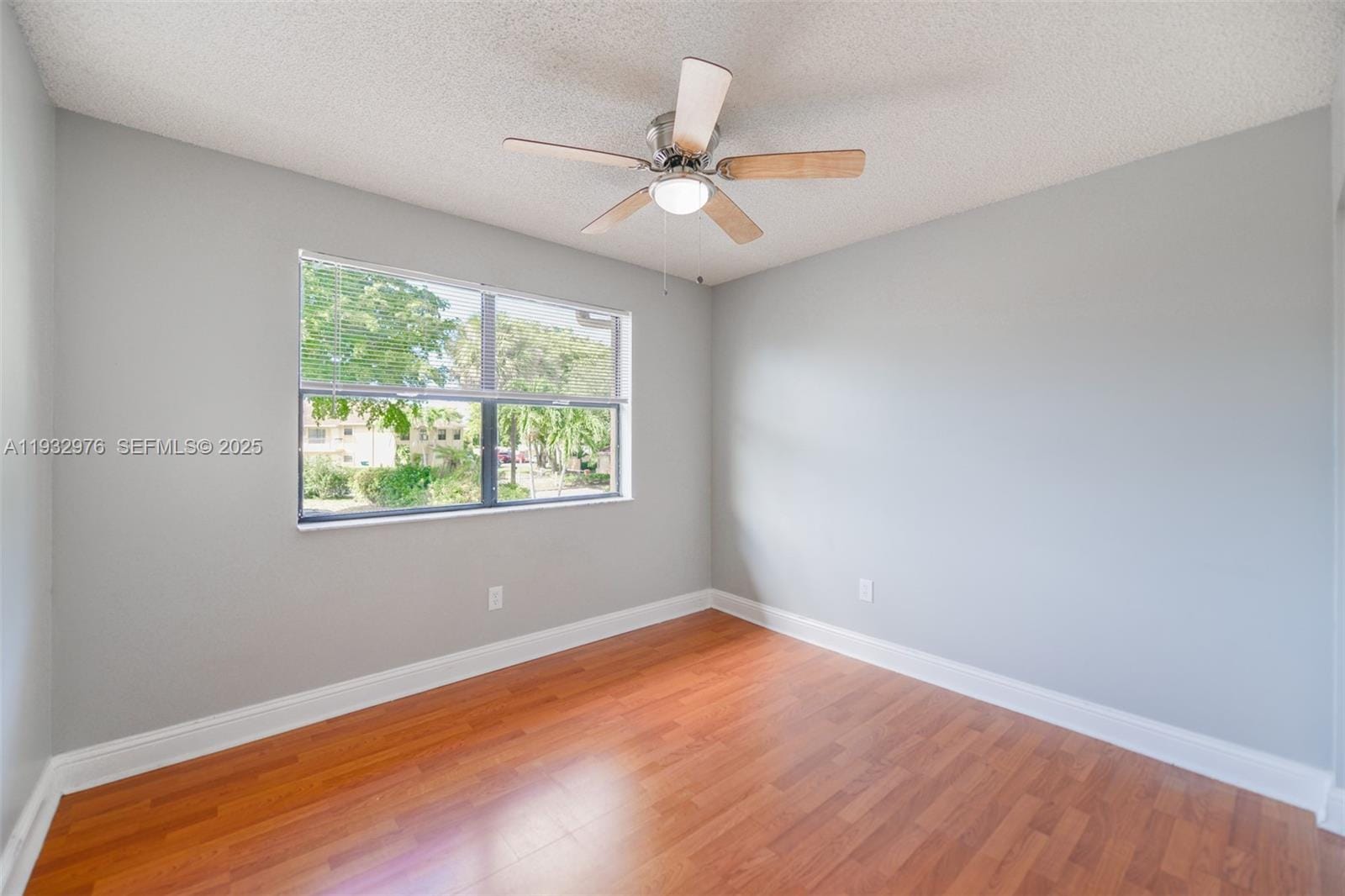 2570 W 67th Place 212, Hialeah, FL 33016 photo 16