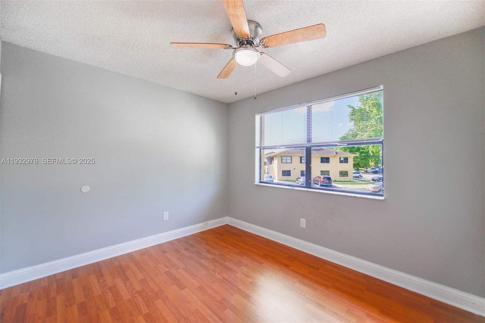 2570 W 67th Place 212, Hialeah, FL 33016 photo 17