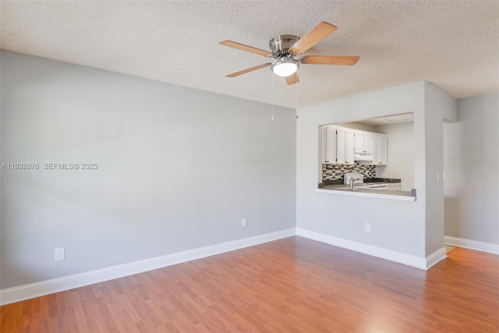 2570 W 67th Place 212, Hialeah, FL 33016 photo 3