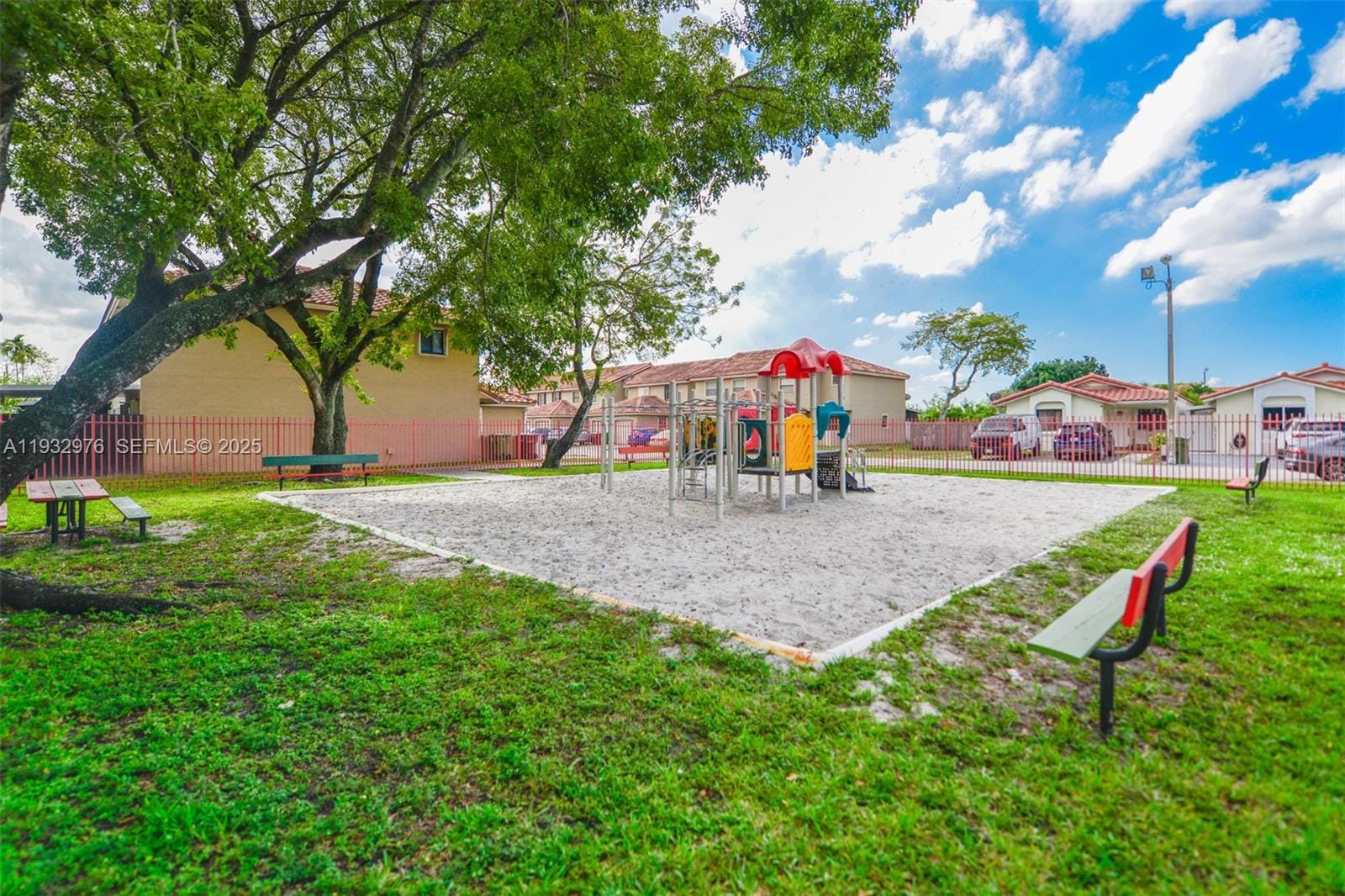 2570 W 67th Place 212, Hialeah, FL 33016 photo 29