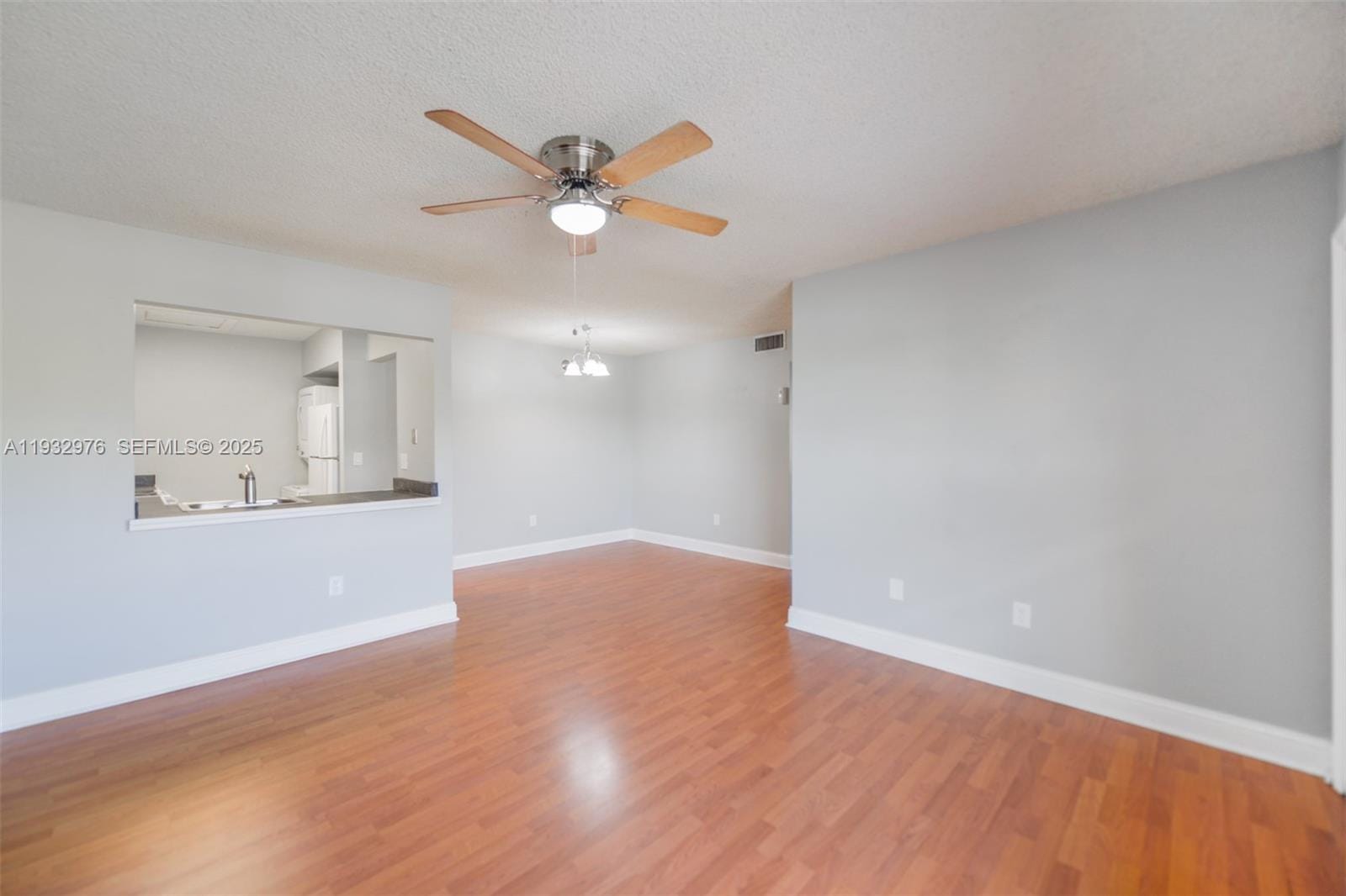 2570 W 67th Place 212, Hialeah, FL 33016