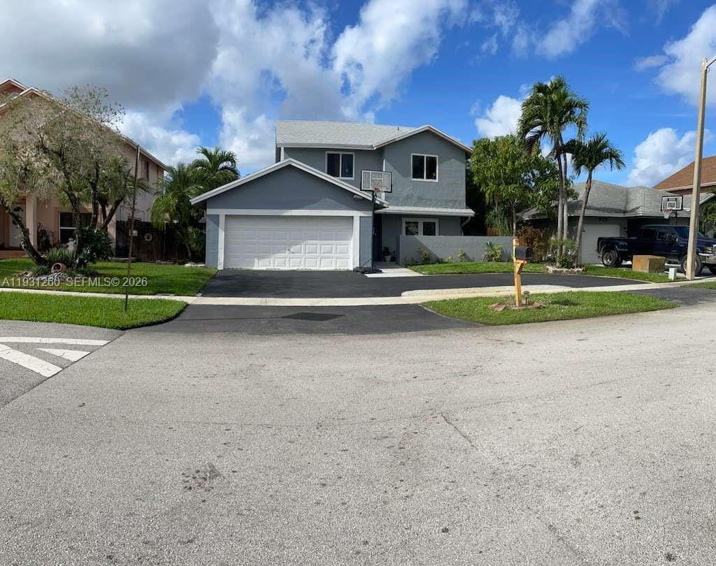 930 SW 98th Avenue — photo 2