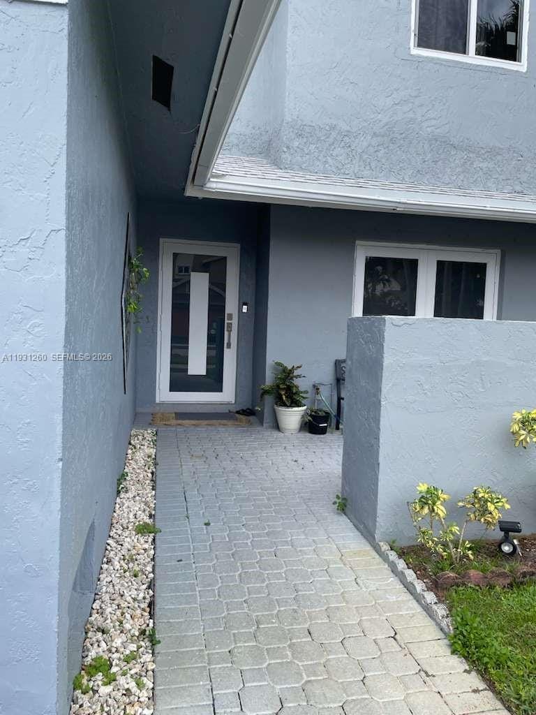 930 SW 98th Avenue — photo 12