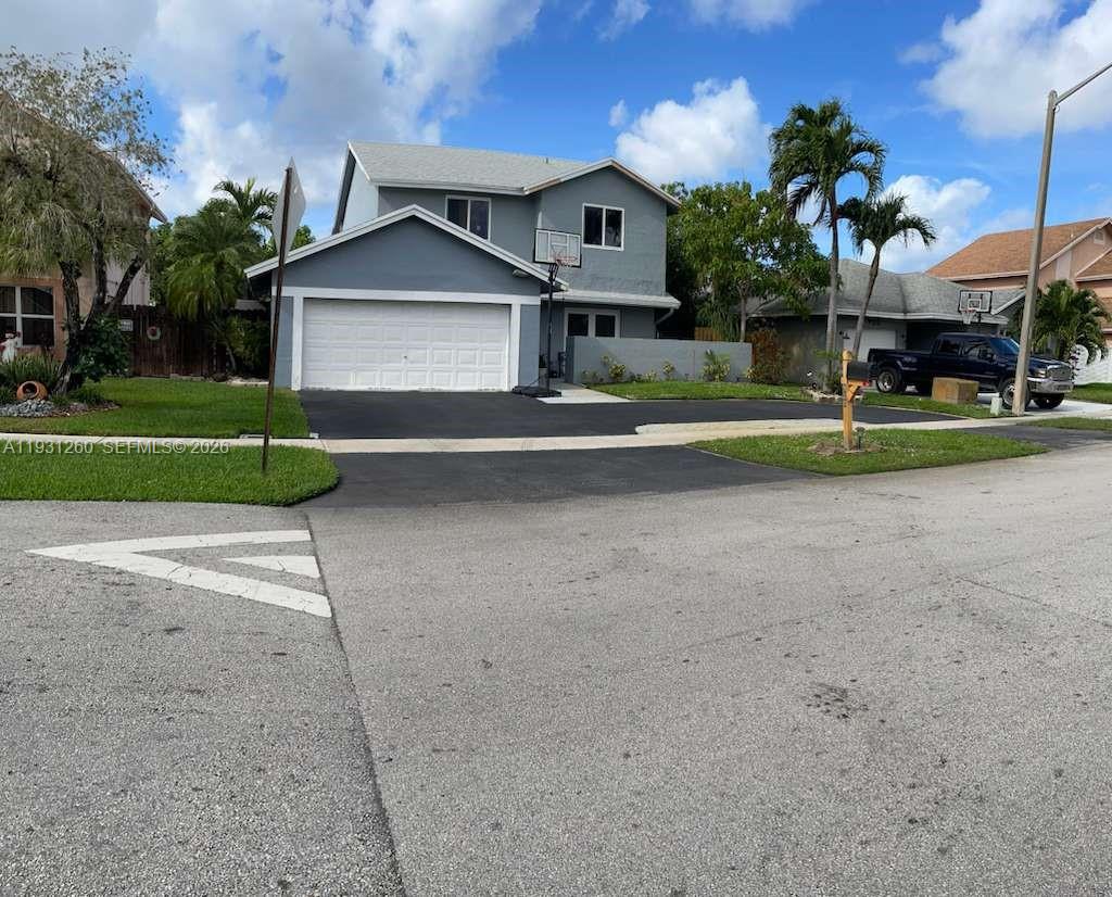 930 SW 98th Avenue, Pembroke Pines, FL 33025, Pembroke Pines