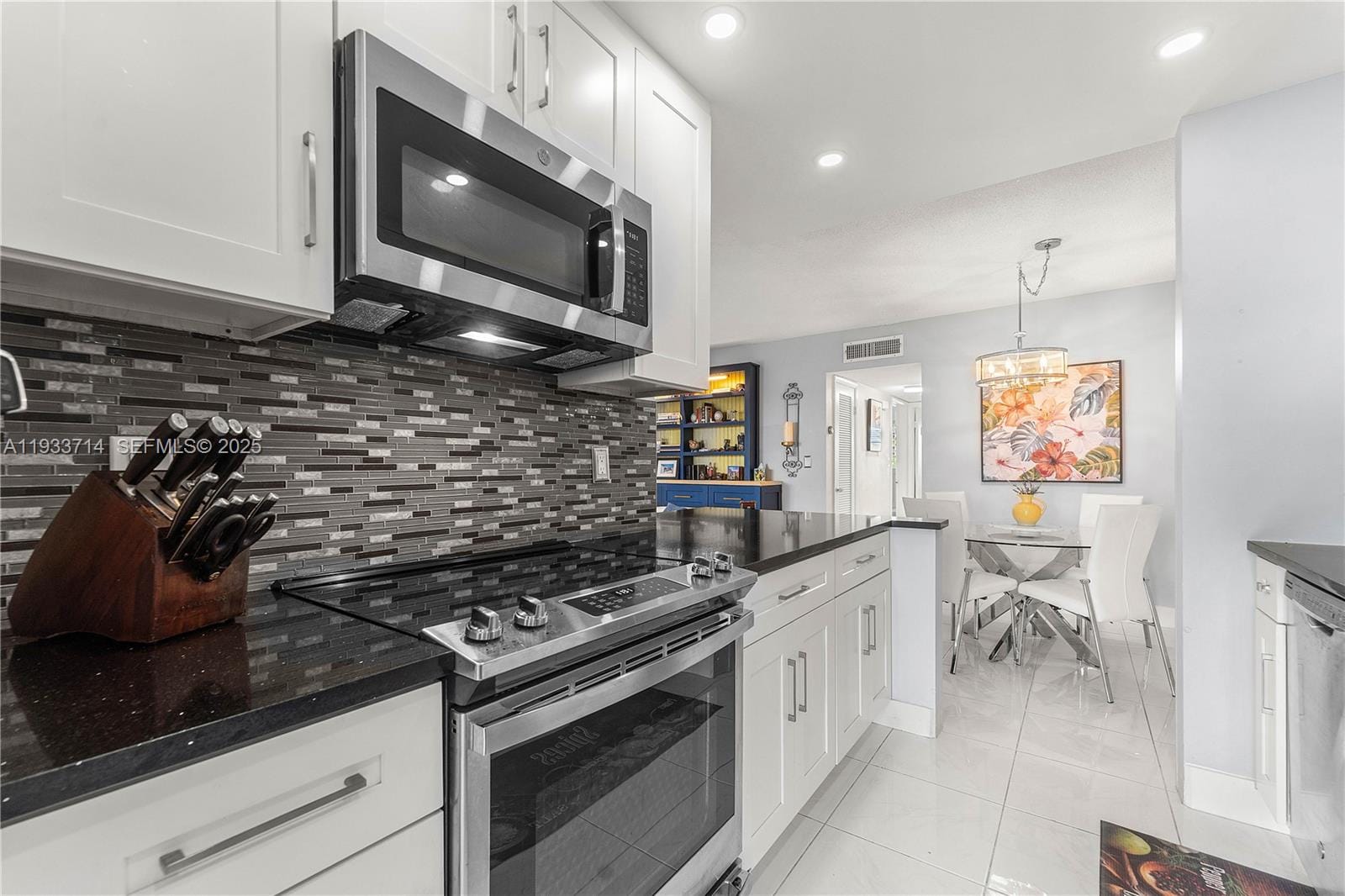 743 N Riverside Drive 5C — photo 9