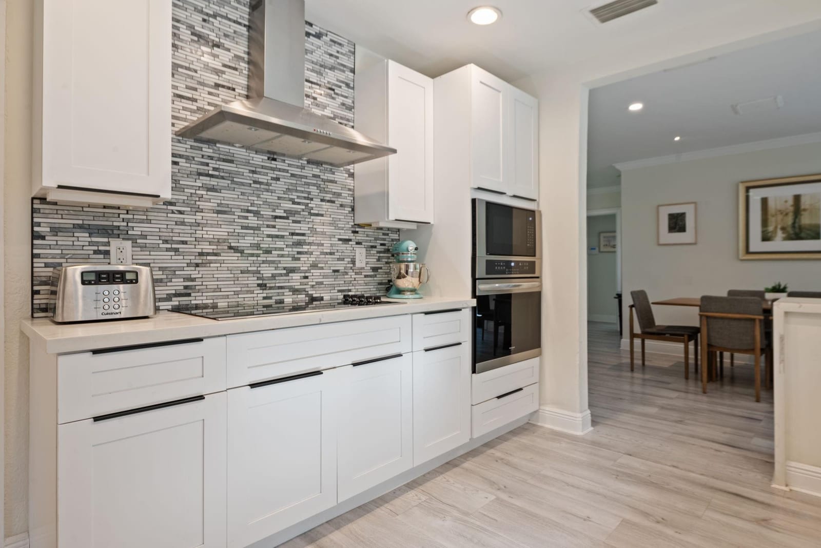 2508 NE 21st Court — photo 7