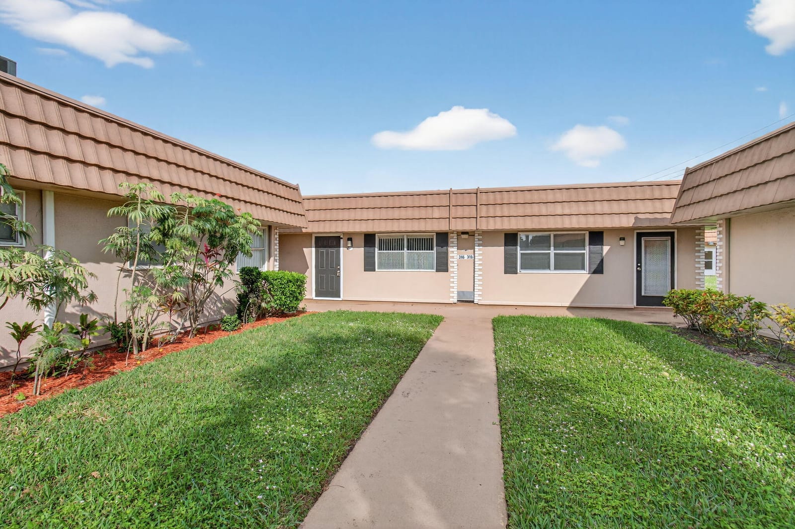 316 Seville N, Delray Beach, FL 33446
