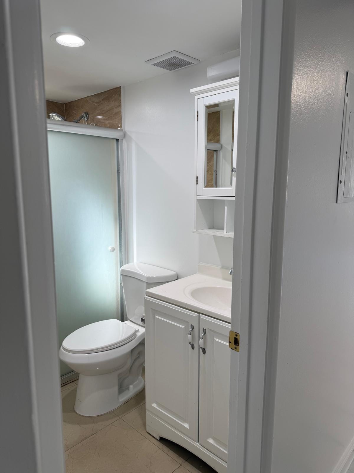 555 Purdy Lane A122 — photo 7