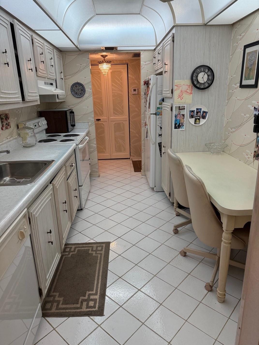 7081 Environ Boulevard 440 — photo 5