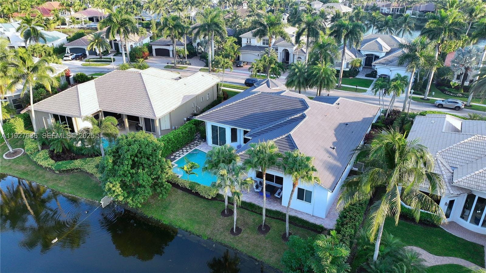 10921 Hawks Vista Street, Plantation, FL 33324 photo 2