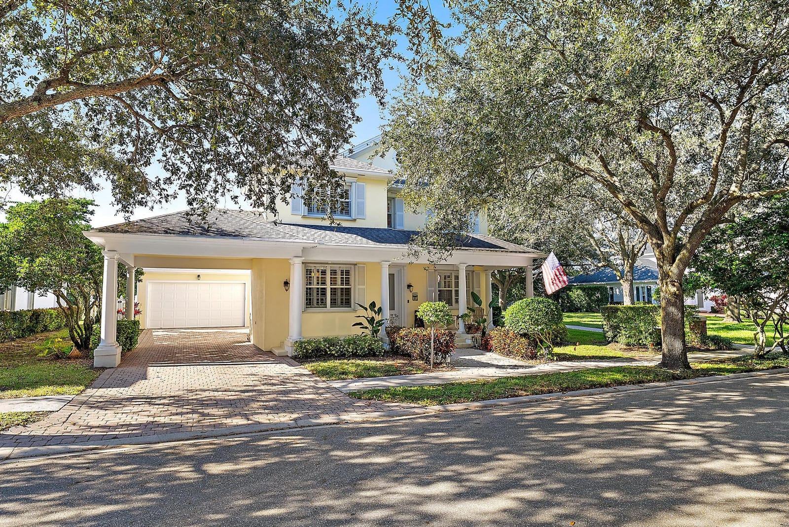 206 Barbados Drive, Jupiter, FL 33458 photo 2