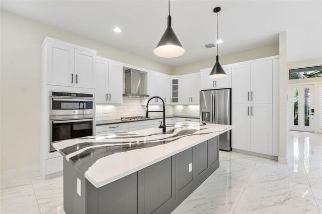 7326 Estero Drive, sold in Toscana Isles Pud Pl, Lake Worth, FL