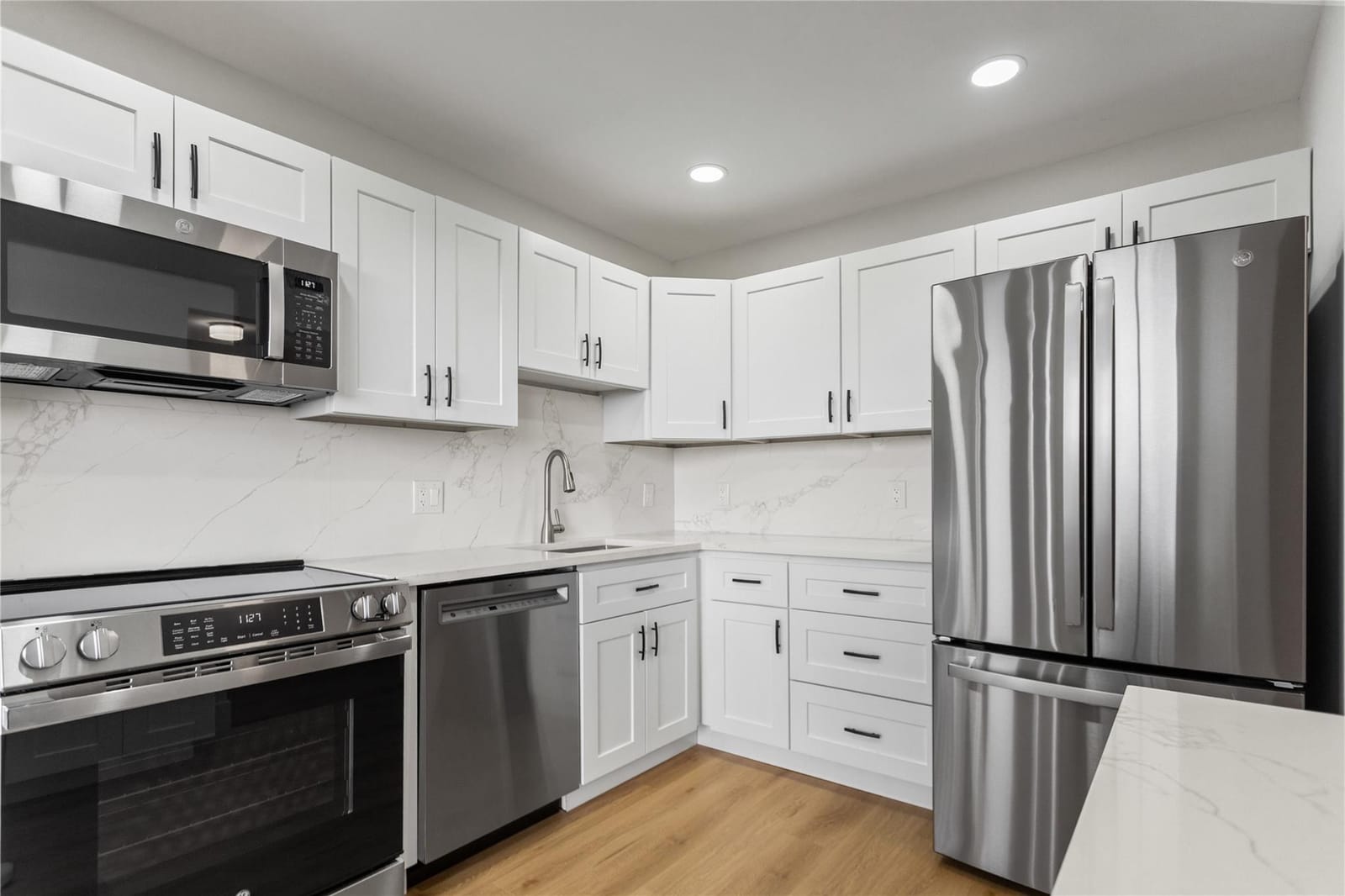 3000 S Course Drive 607 — photo 10