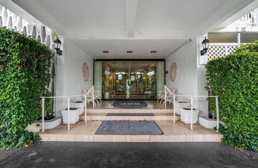 389 S Lake Drive 5d, Palm Beach, FL 33480 photo 6