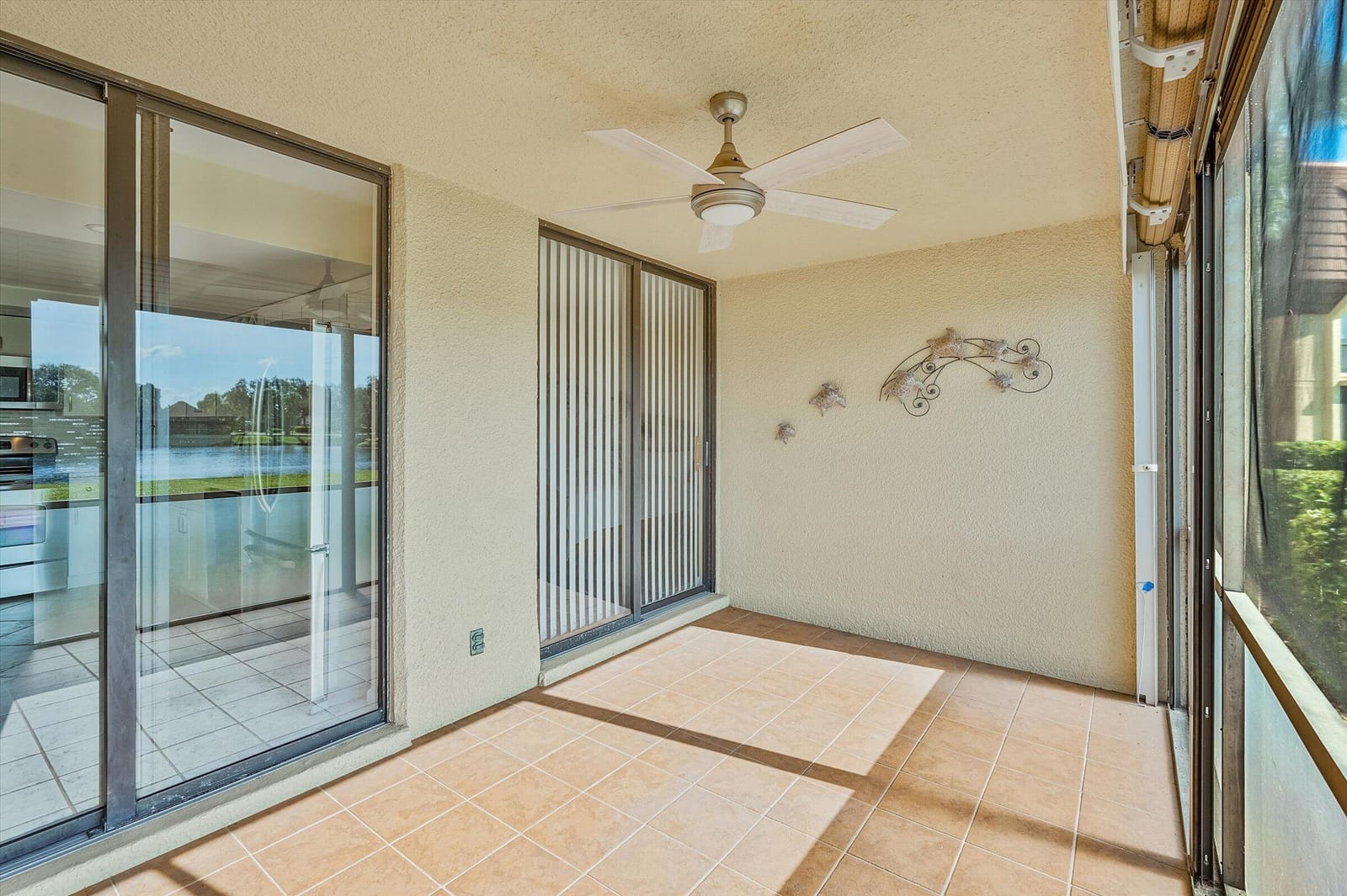 5344 Woodland Lakes Drive 122, Palm Beach Gardens, FL 33418 photo 15