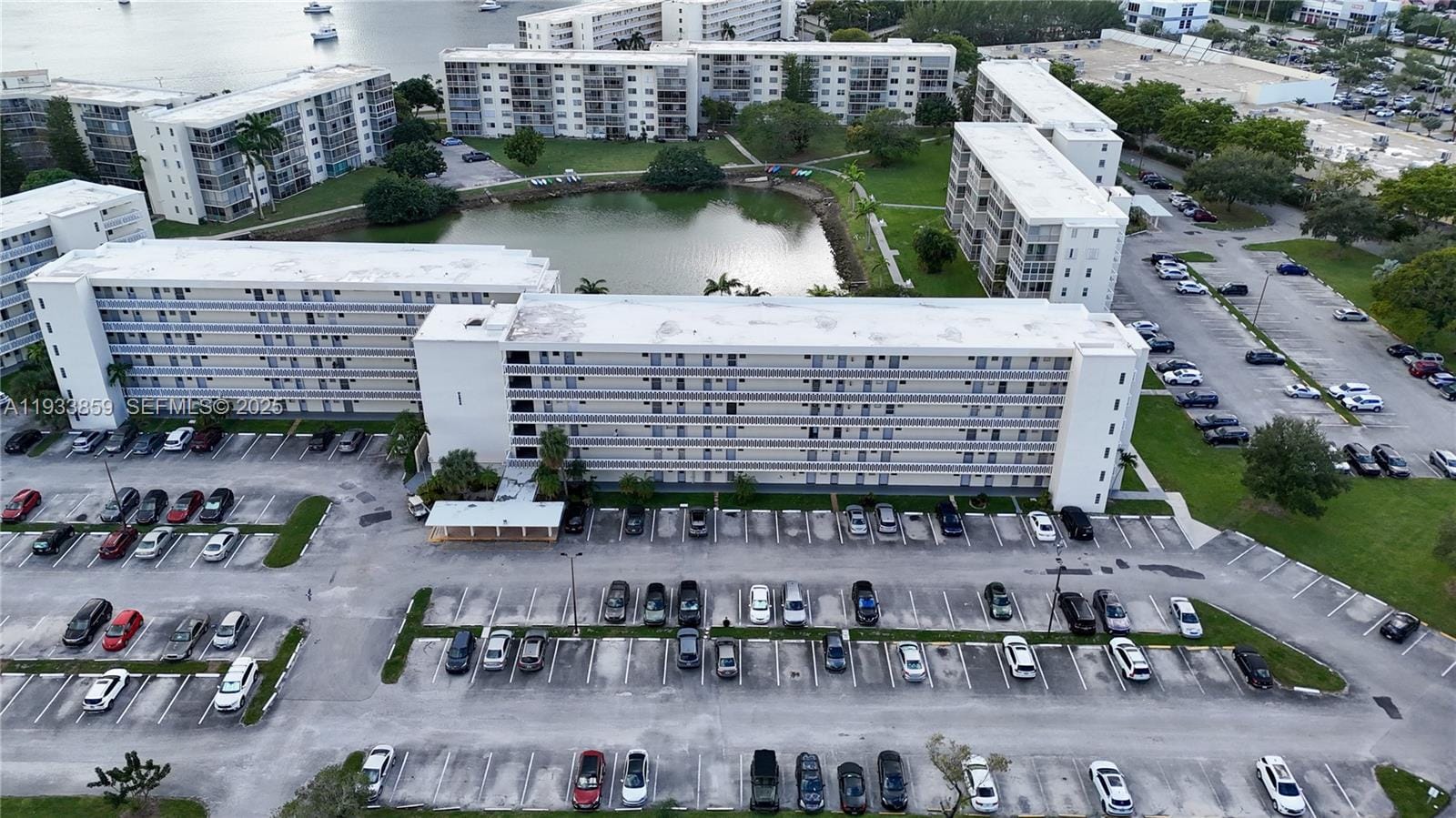 2855 Leonard Drive H607, Aventura, FL 33160 photo 18