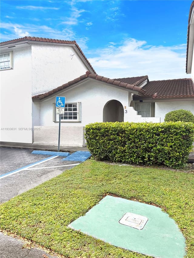 13531 SW 62nd Street 143-3, sold in Lambiance Townhomes Kenda, Miami, FL
