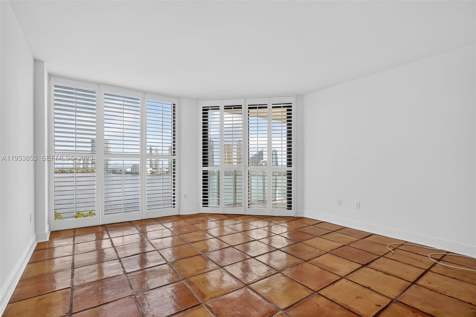 4000 Island Boulevard 1507, Aventura, FL 33160 photo 16
