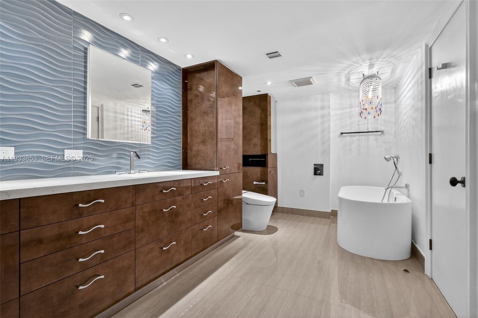 4000 Island Boulevard 1507, Aventura, FL 33160 photo 21