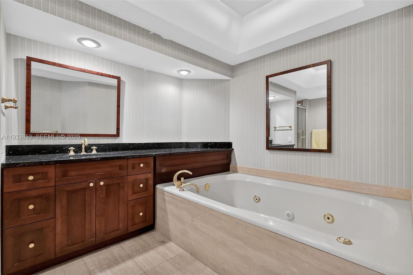 4000 Island Boulevard 1507, Aventura, FL 33160 photo 27