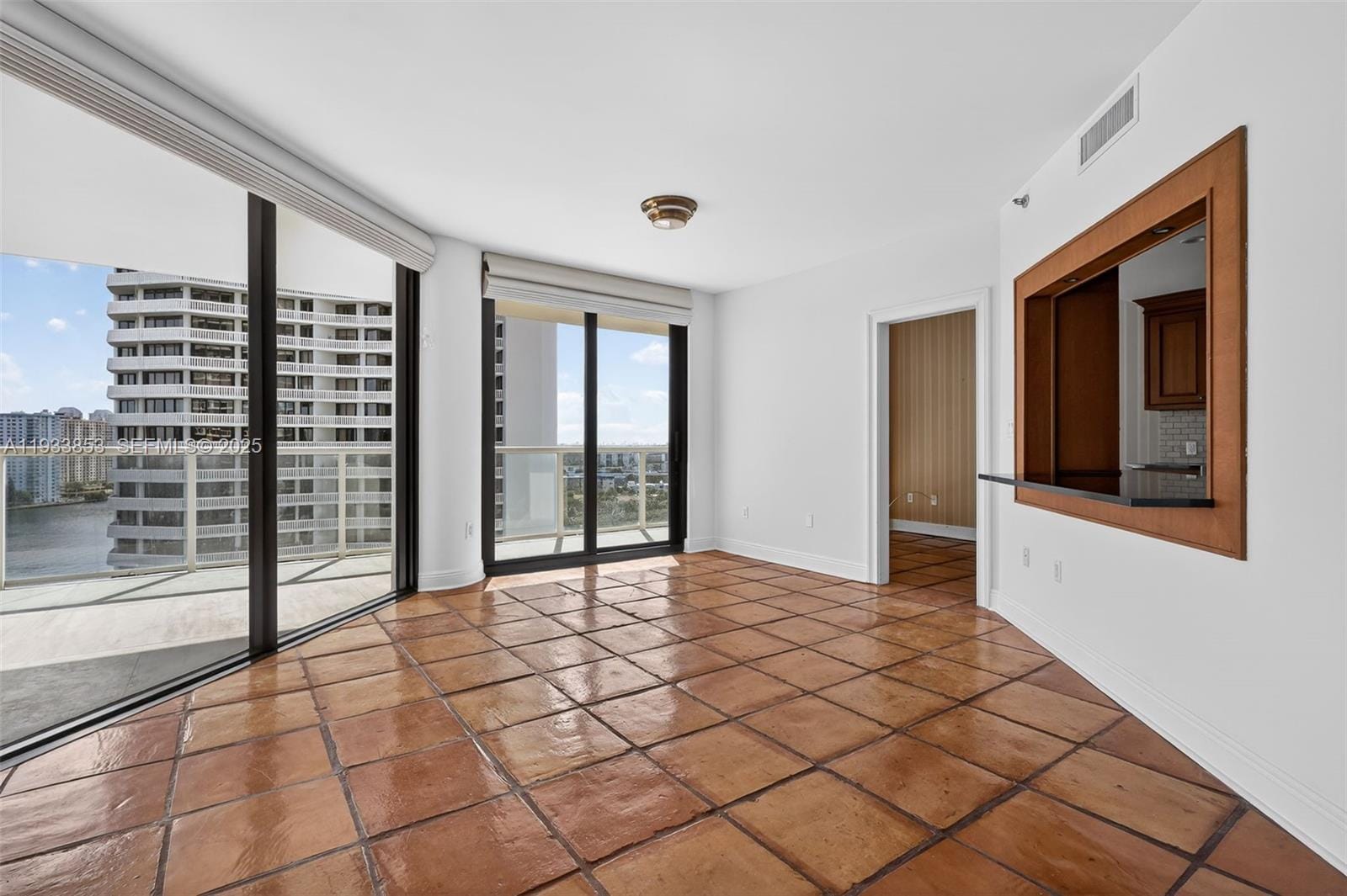 4000 Island Boulevard 1507, Aventura, FL 33160 photo 7