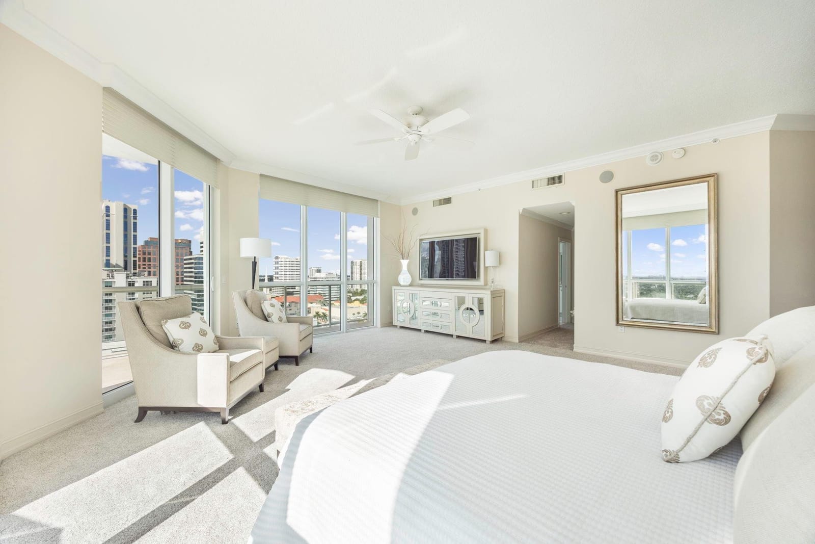 111 SE 8th Avenue Ph-1701, Fort Lauderdale, FL 33301 photo 13