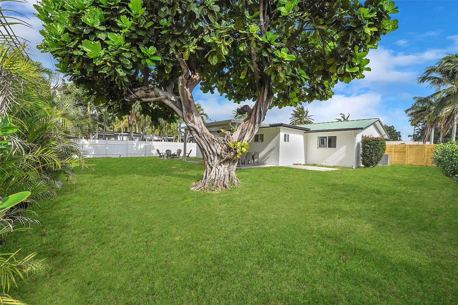 2633 NW 9th Lane, Wilton Manors, FL 33311 photo 12