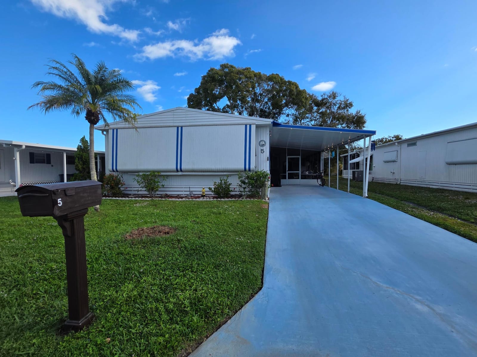 5 Yolanda Lane, Port St. Lucie, FL 34952