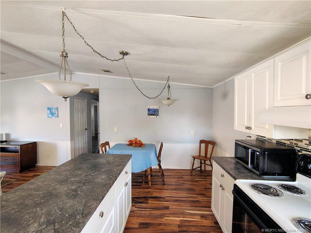 2581 SW Pontiac Place, Stuart, FL 34997 photo 16
