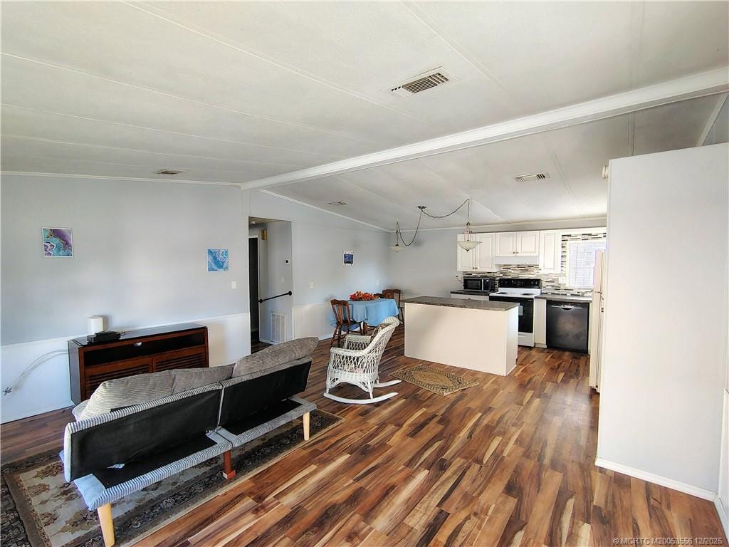 2581 SW Pontiac Place — photo 9