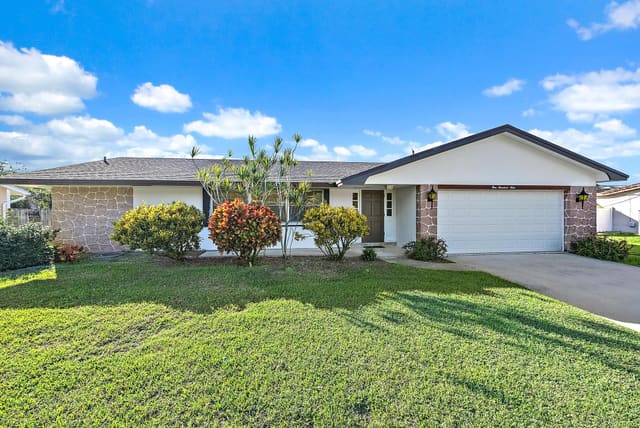 109 W Palmetto Road, Lake Worth, FL 33467
