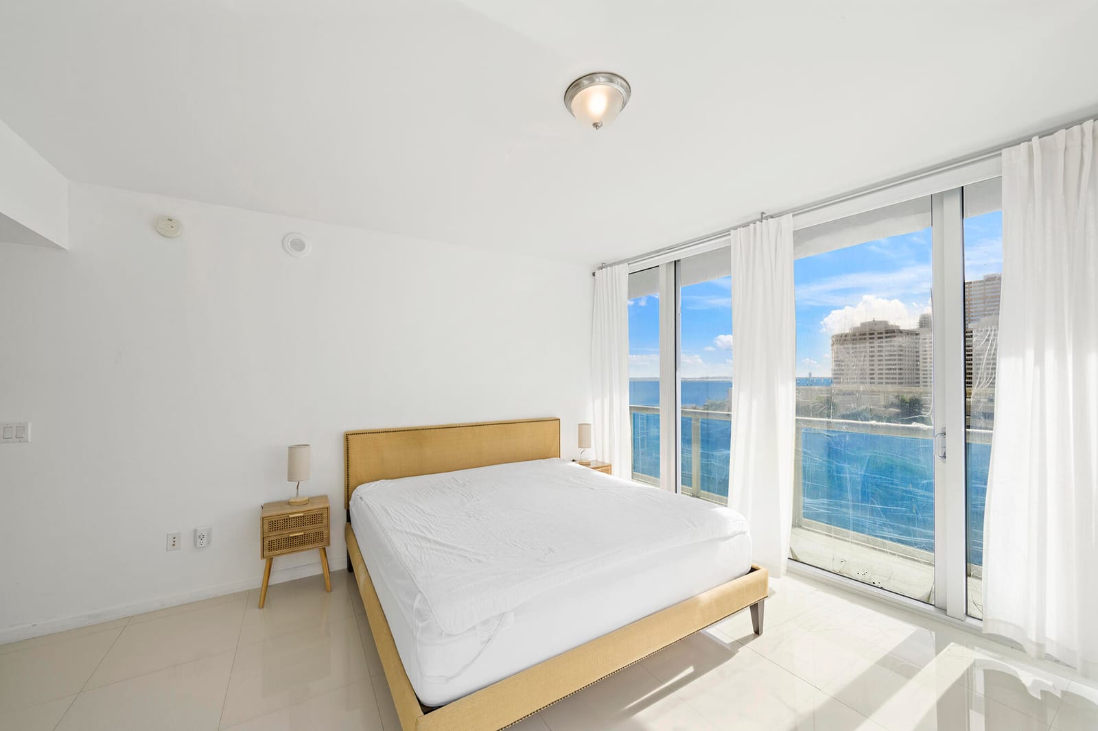 495 Brickell Avenue 911, Miami, FL 33131 photo 15