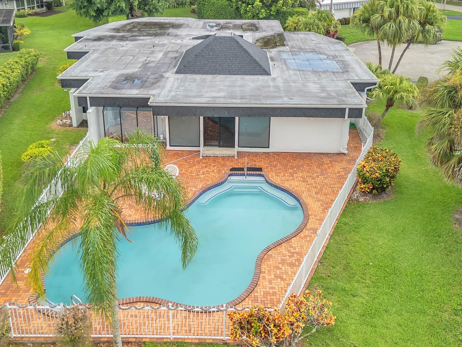 5310 Mango Circle, Tamarac, FL 33319