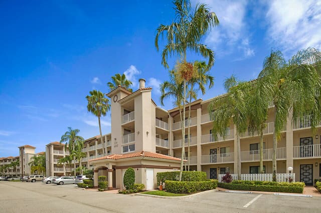 6037 Pointe Regal Circle 403, Delray Beach, FL 33484