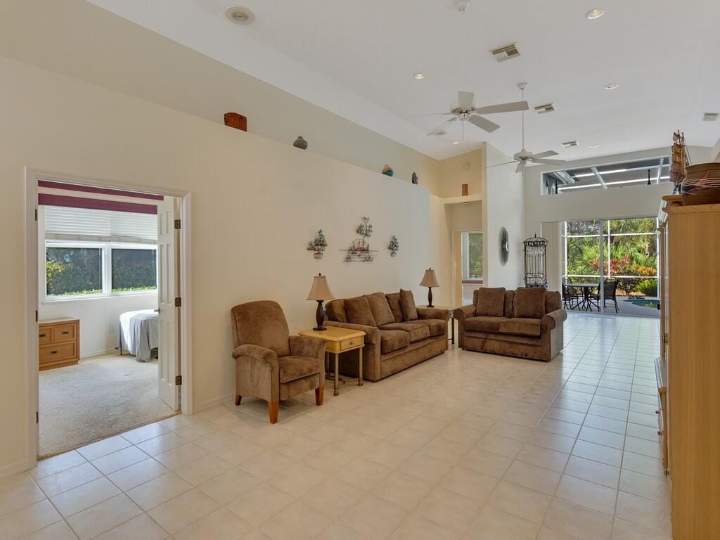 7211 Marsh Terrace — photo 8