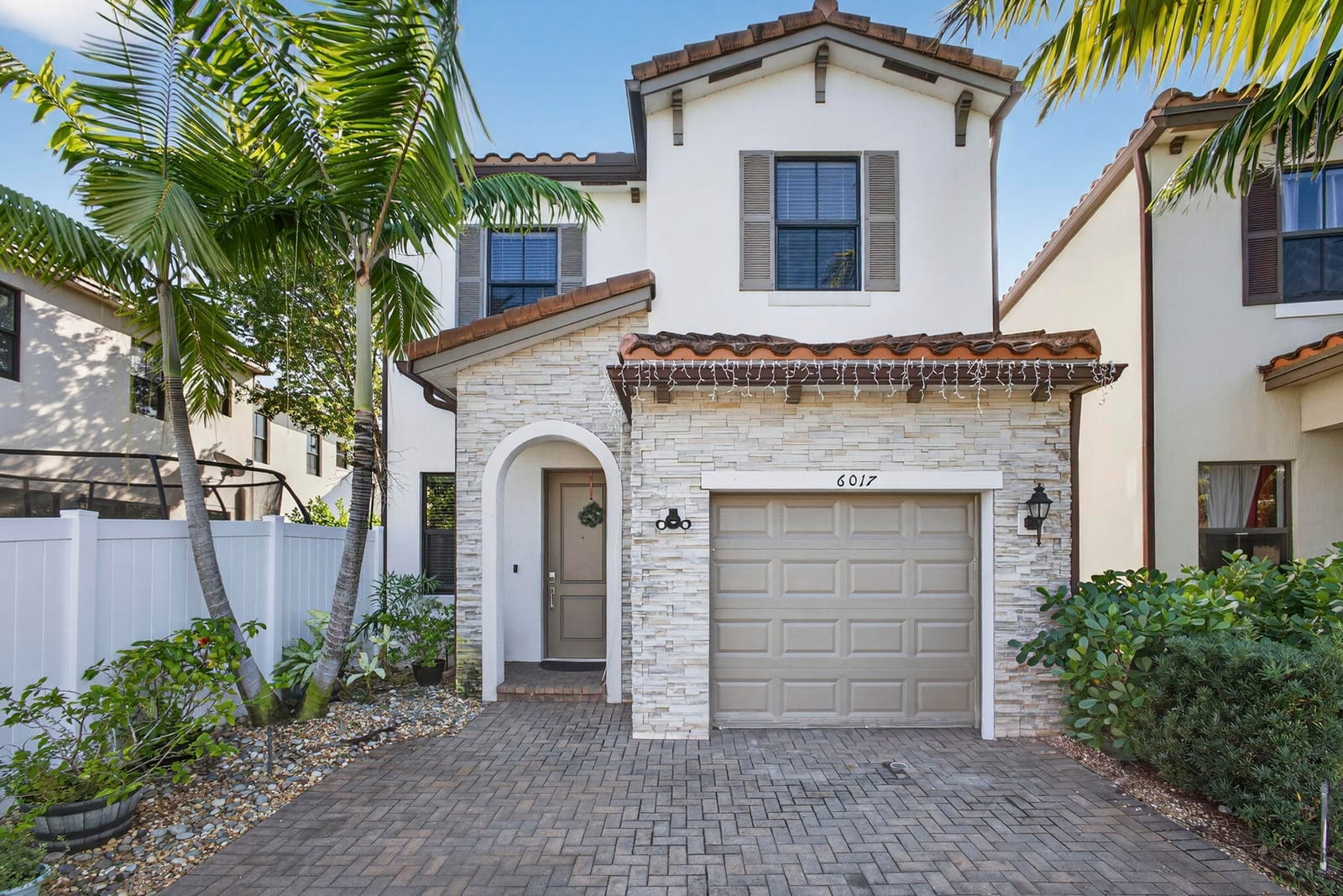6017 Pine Tree Way, Riviera Beach, FL 33410 photo 1