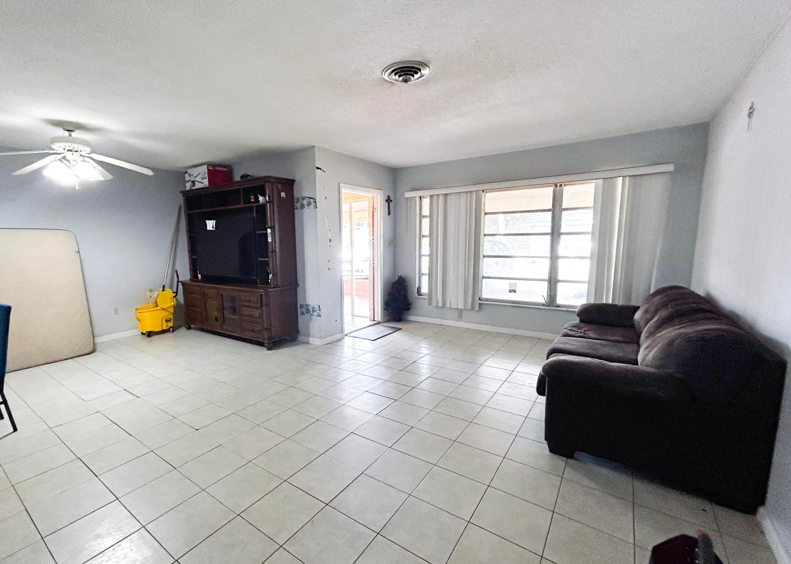 2510 Newport Drive — photo 5